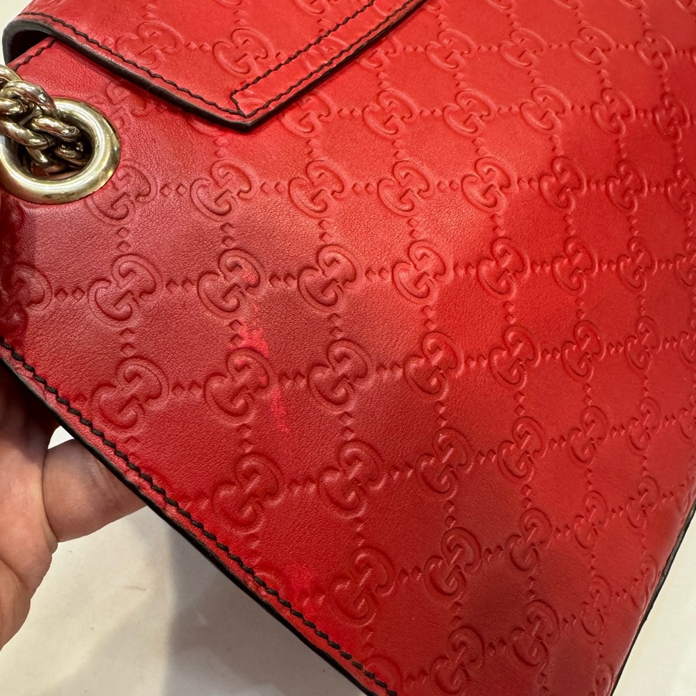 Authentic Gucci Emily Guccisima chained shoulder bag - Picture 9 of 15